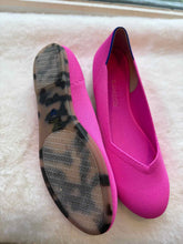 Load image into Gallery viewer, Rothy&#39;s Size 9 Hot Pink Flats Footwear- NWOB Shoes- Ladies
