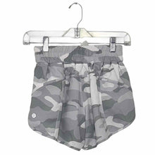 Load image into Gallery viewer, Lululemon Size 4 Grey Print Pre-Owned Shorts- Ladies
