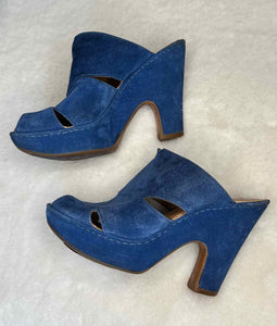 Born Size 8 Blue Heels Pre-Owned Shoes- Ladies