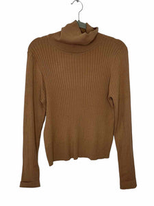 Cyrus Size Large Tan Pre-Owned Sweater- Ladies