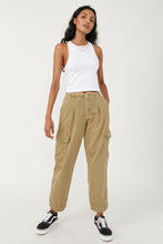Load image into Gallery viewer, Free People Size 2 Army Green Pants- Ladies
