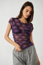Load image into Gallery viewer, Free People Size X- Small Purple Print Top- Ladies
