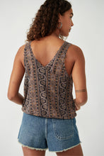 Load image into Gallery viewer, Free People Size X- Small Black Print Top- Ladies
